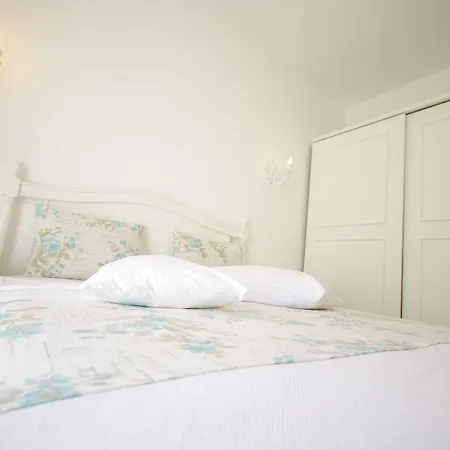 Alya Ruzgari Alaçatı