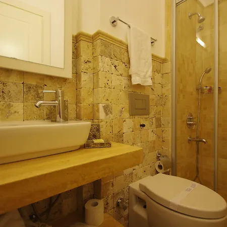 Alya Ruzgari Alaçatı