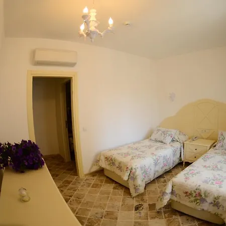 Alya Ruzgari Alaçatı