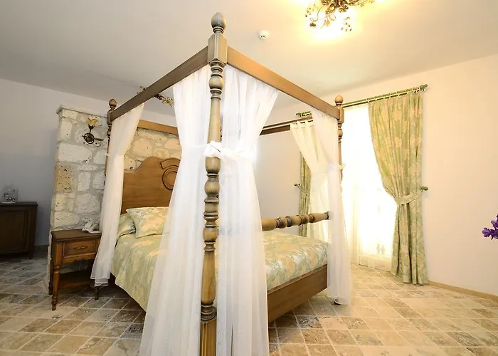 Alya Ruzgari Alaçatı